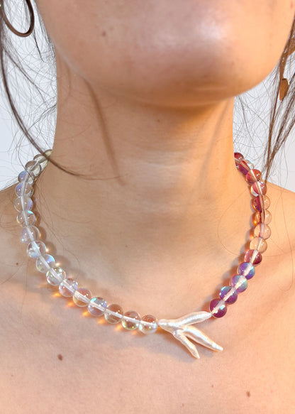 GLASS PEARL NECKLACE